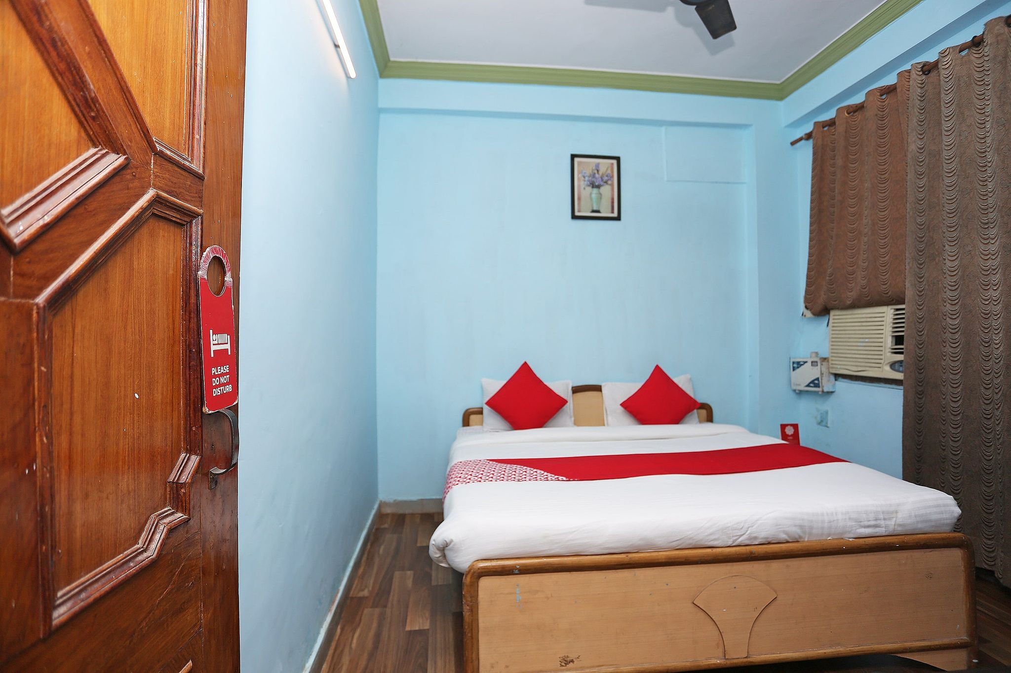 Hotel O by OYO Dolphin Classic 5