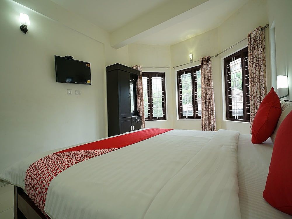 OYO 7968 Blueberg Resort Deluxe Double or Twin Room, 1 Queen Bed 5