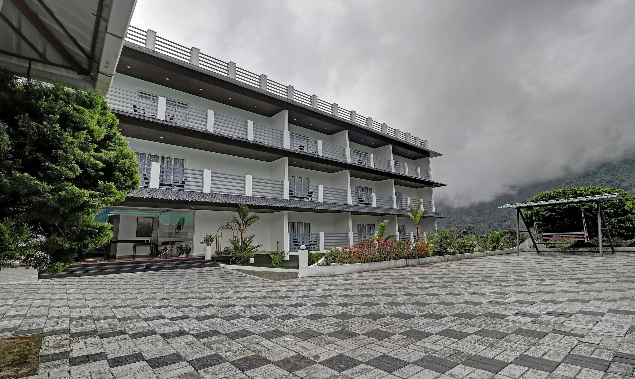 undefined Treebo Premium Misty Garden Resorts With Mountain View 8