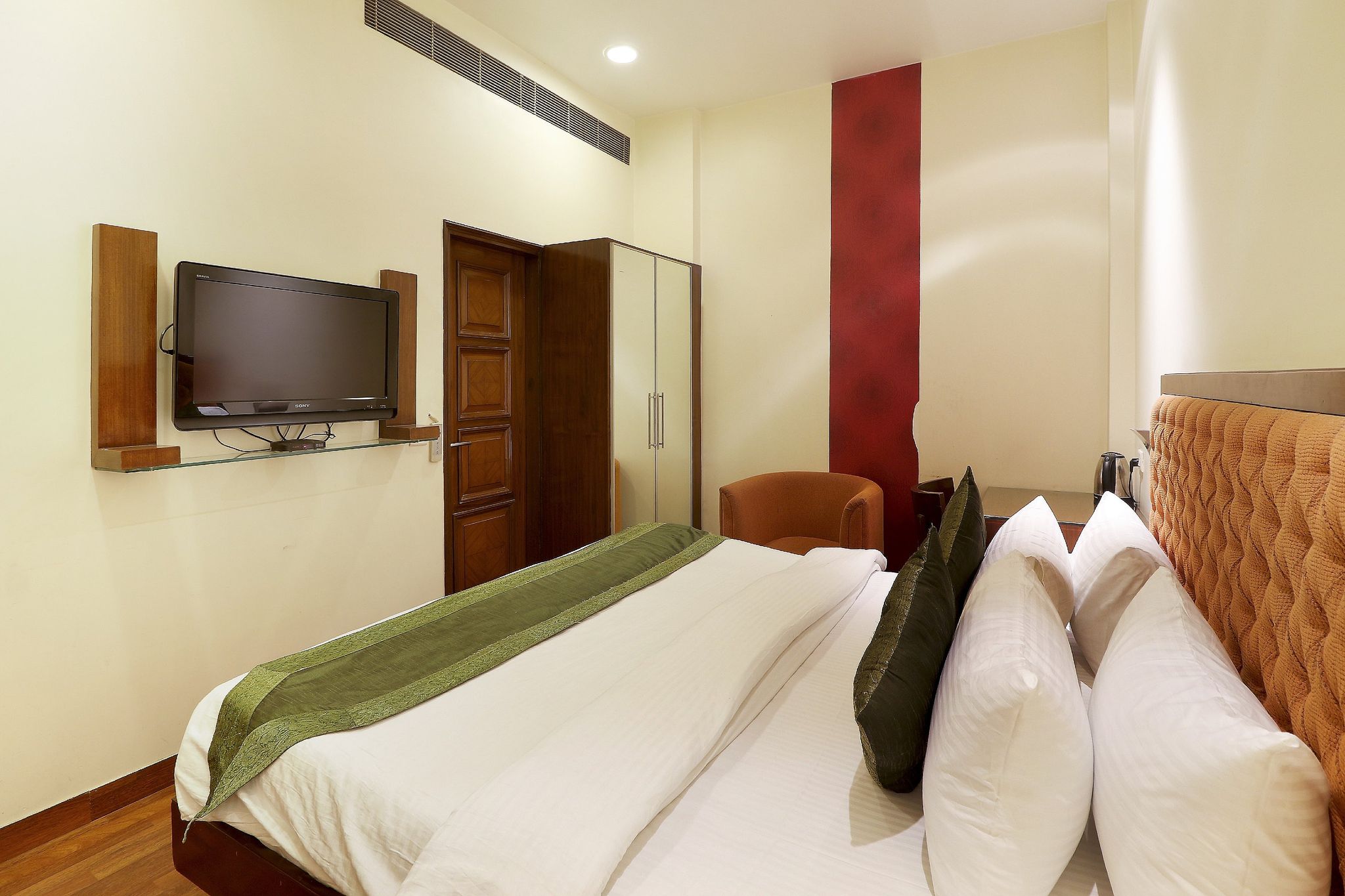 Same Day Use Room Strictly for 6 hours ( 10 AM to 8 PM )