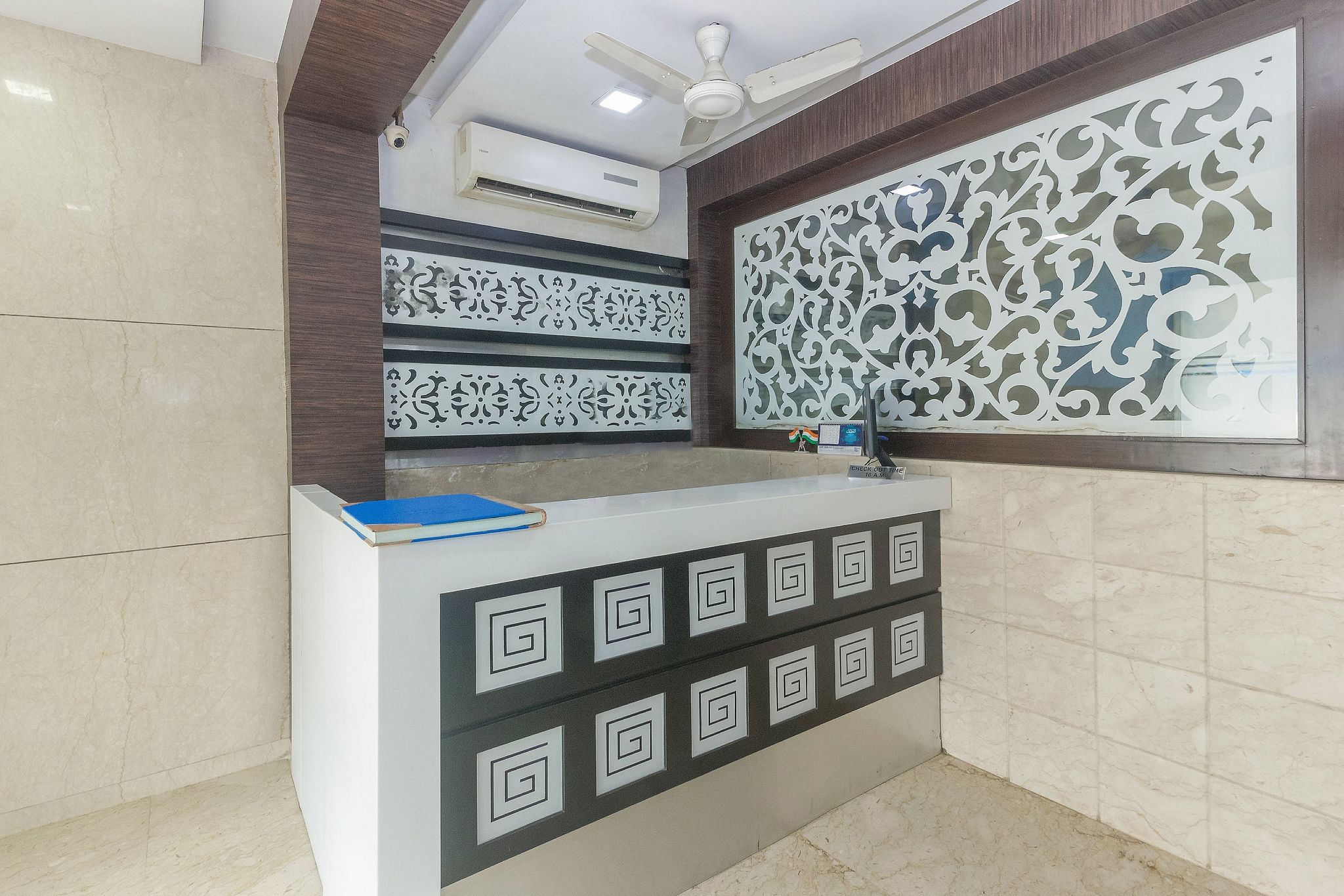 undefined Hotel Apex Regency 7