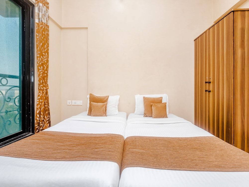 undefined TULIIPSTAYS - Vikhroli Mayfair Hillcrest 8