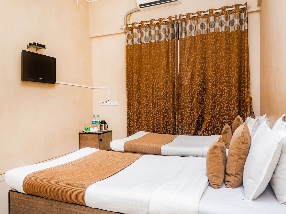 undefined TULIIPSTAYS - Pearl Residency 6