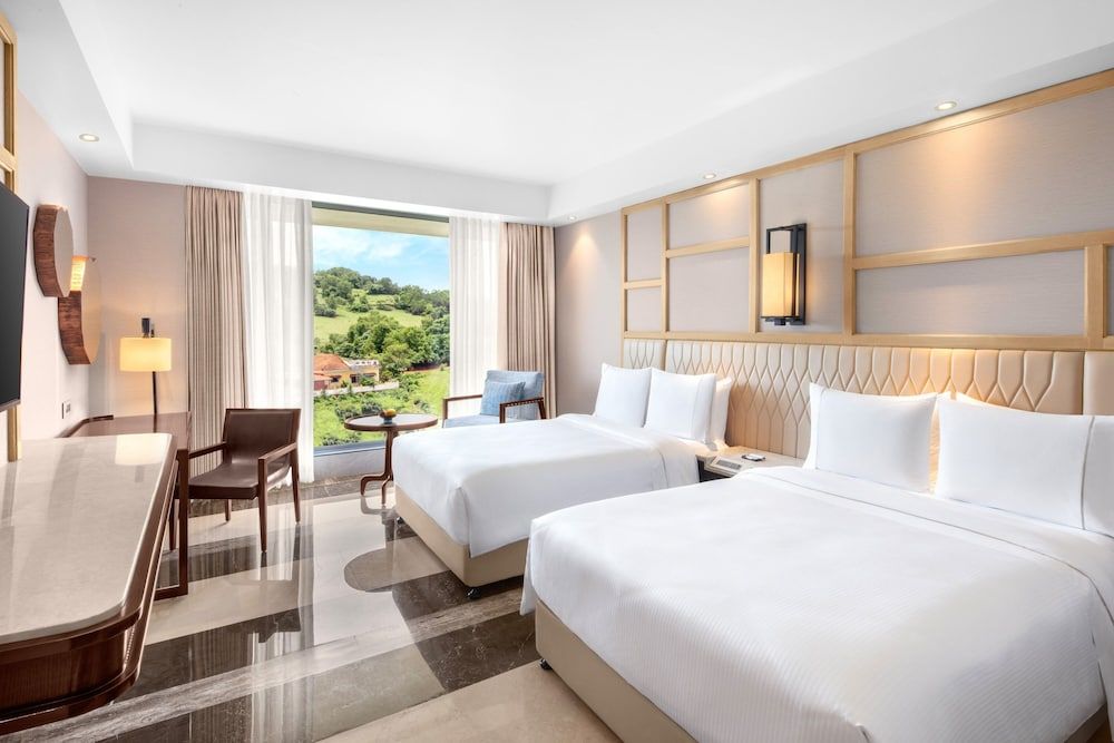 The Westin Goa Room, 2 Twin Beds 3