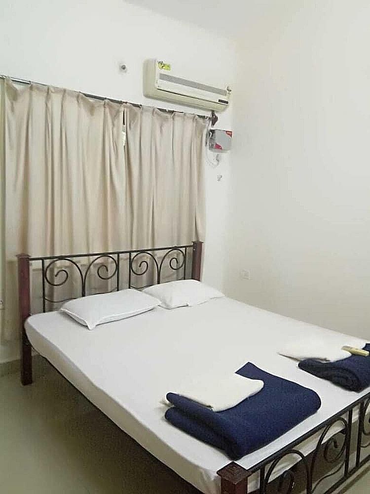 undefined Diakon Holidays