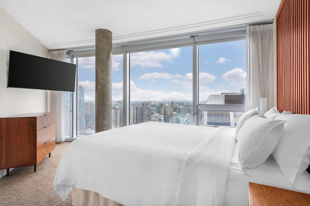 undefined Embarc Vancouver 5