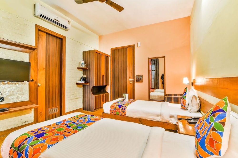 undefined FabHotel Garden Grill 8