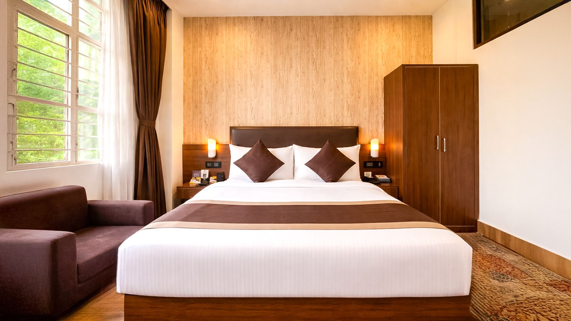 SUMITEL  SHANGRILA Deluxe Double 