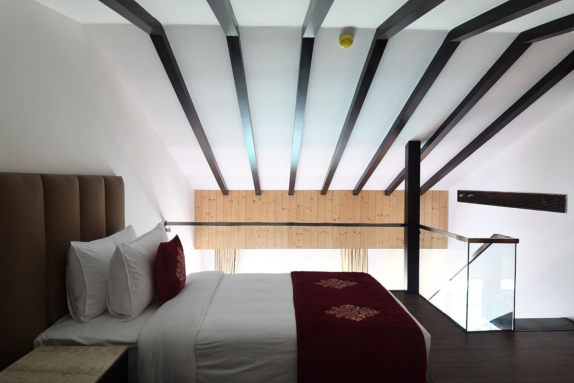 Duplex Room - Valley View