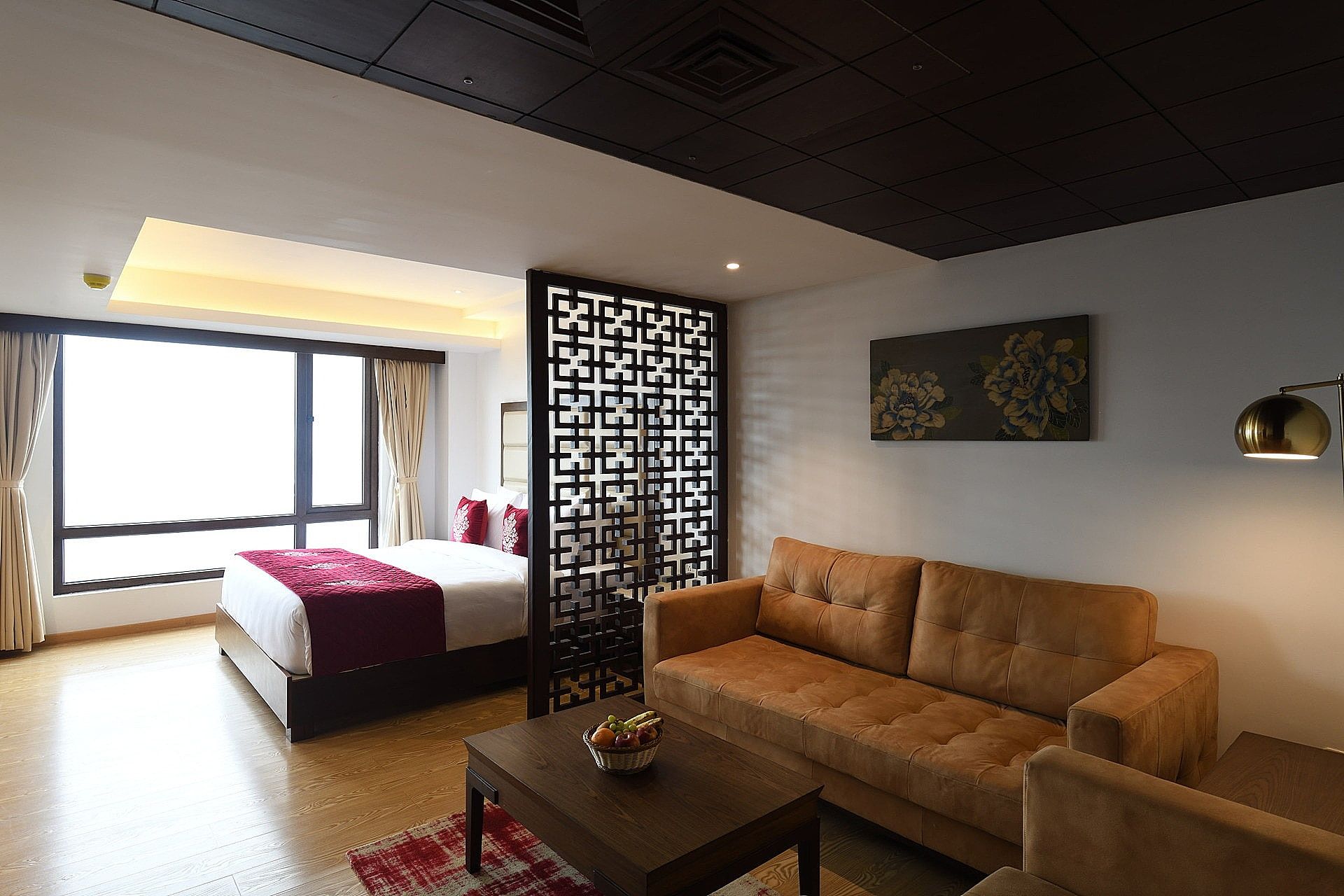 Ramada by Wyndham Gangtok Hotel & Casino Golden Deluxe King Room, No View 2