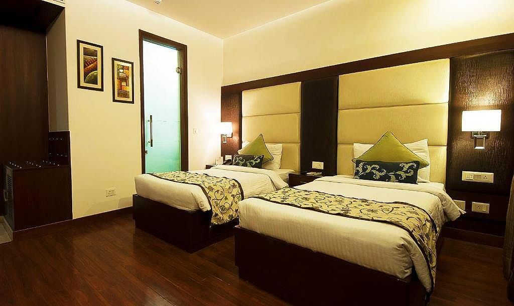 The Grand Vikalp by Saga Hotels Premium Room 4