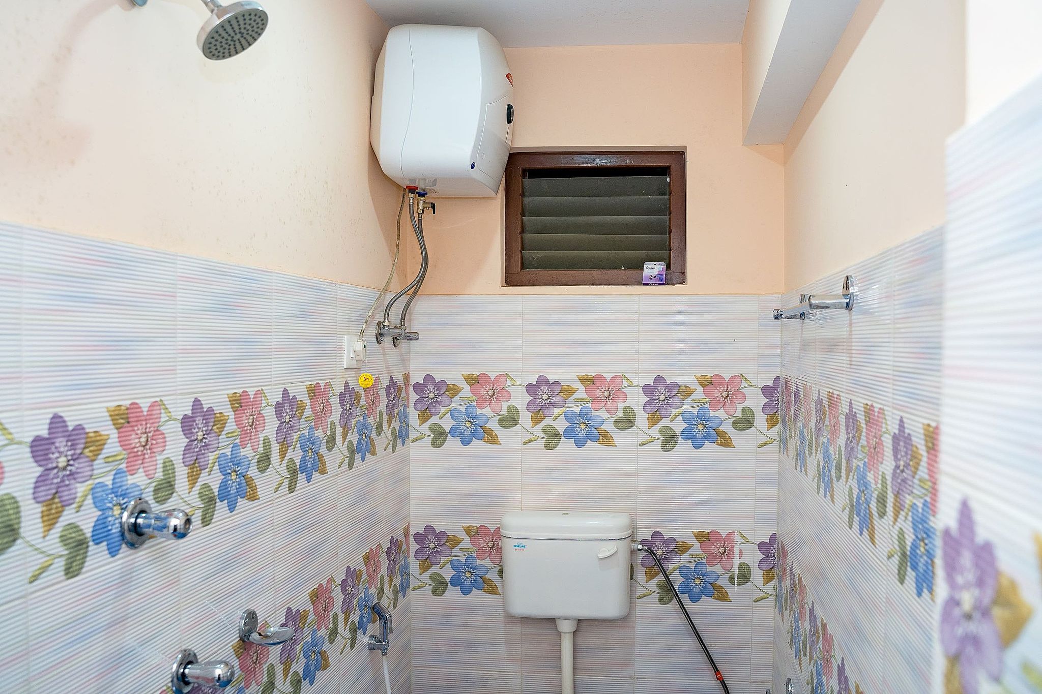 The Bankhim Residency Comfort Queen With Mountain view 17