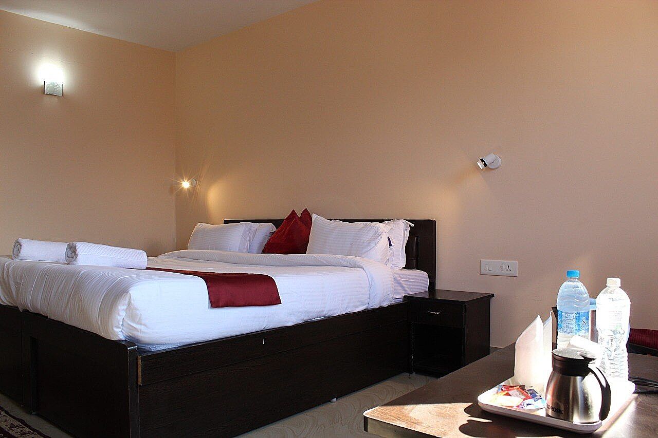 The Bankhim Residency Comfort Queen With Mountain view 15