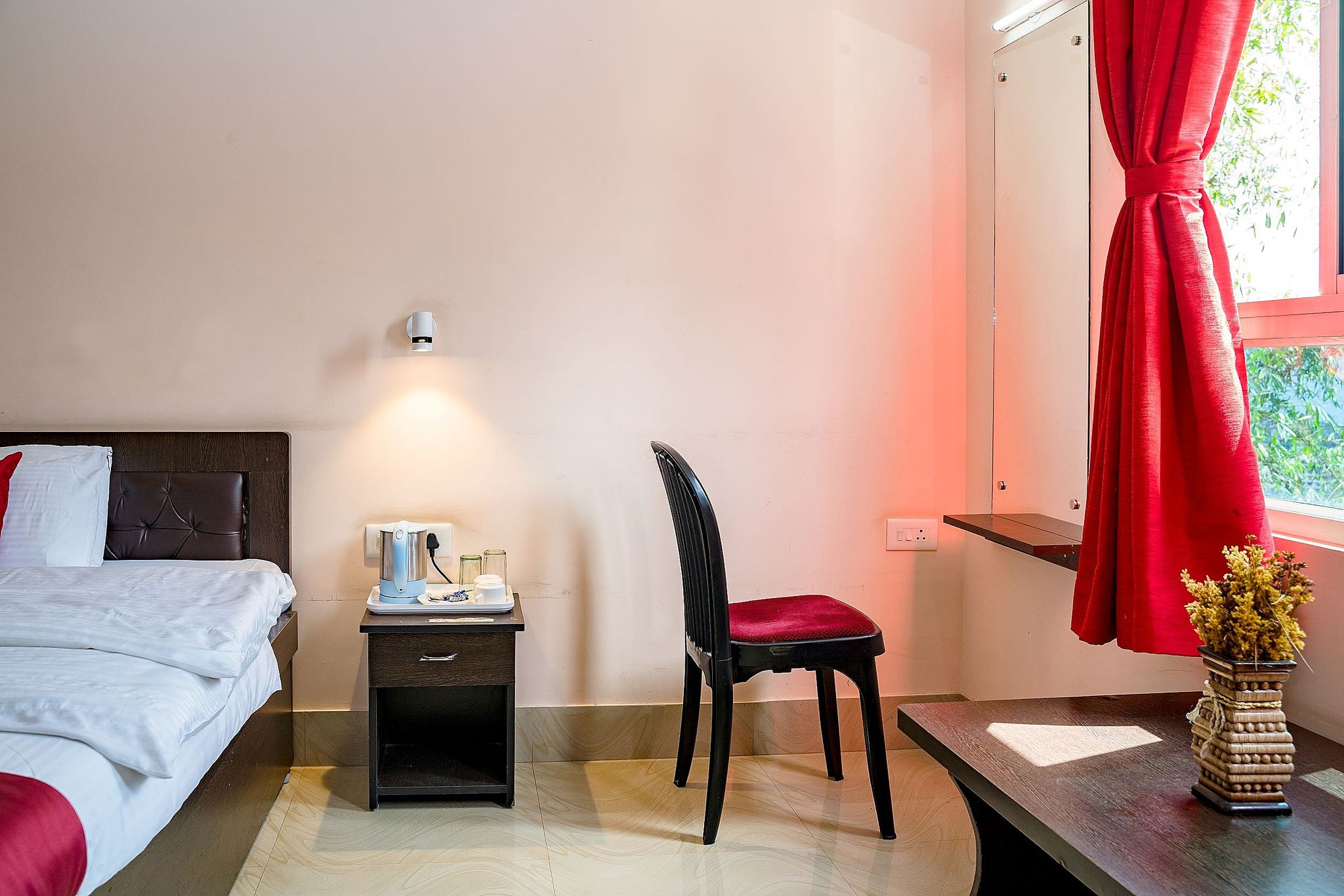 The Bankhim Residency Comfort Queen With Mountain view 28