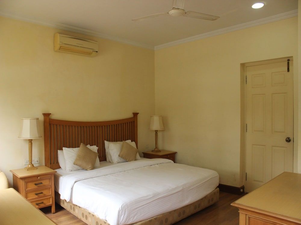 undefined OYO 9622 Home 1BHK Colva Poolside Luxury 9