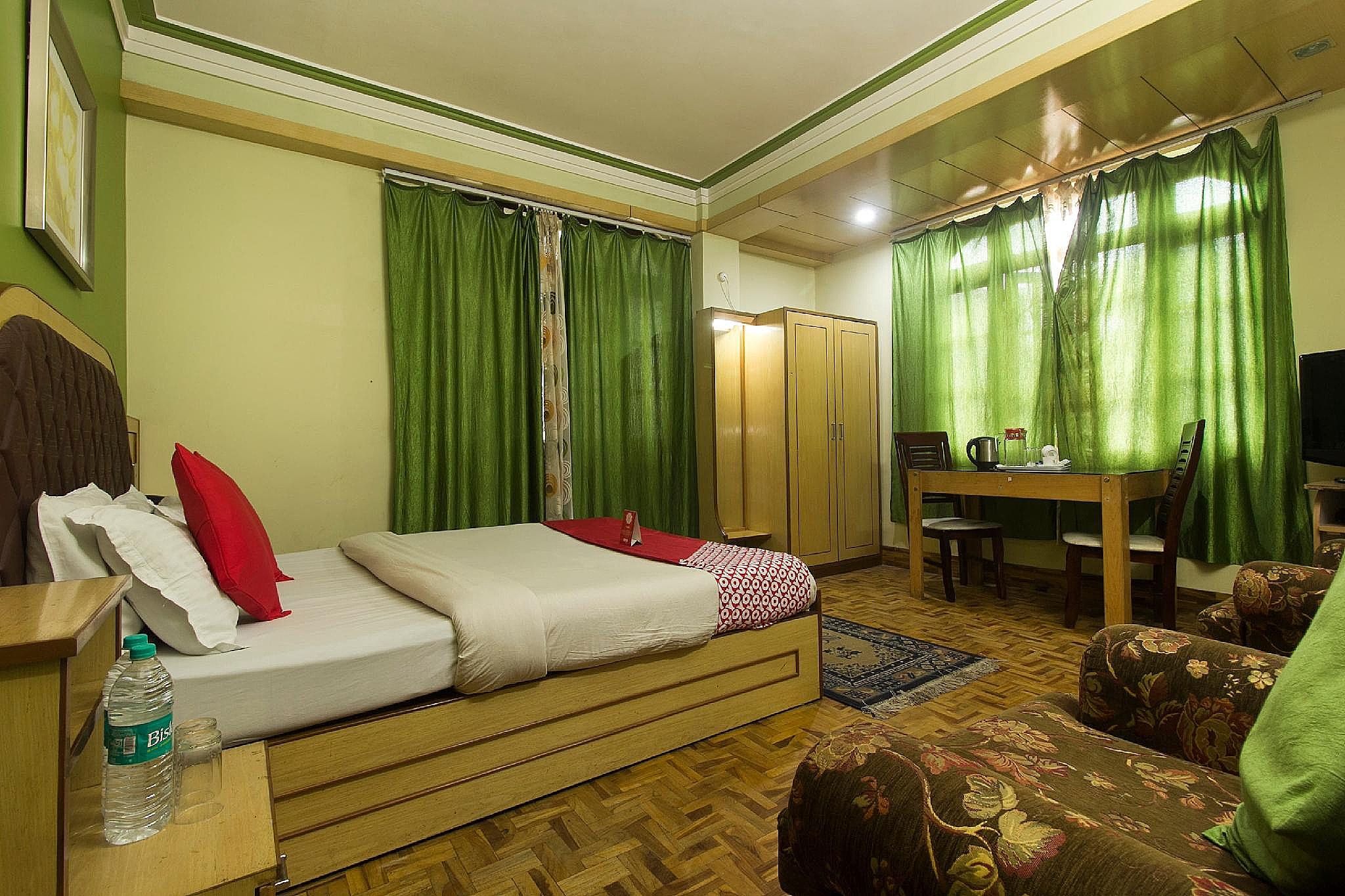 undefined FabHotel Lemon Seed 10