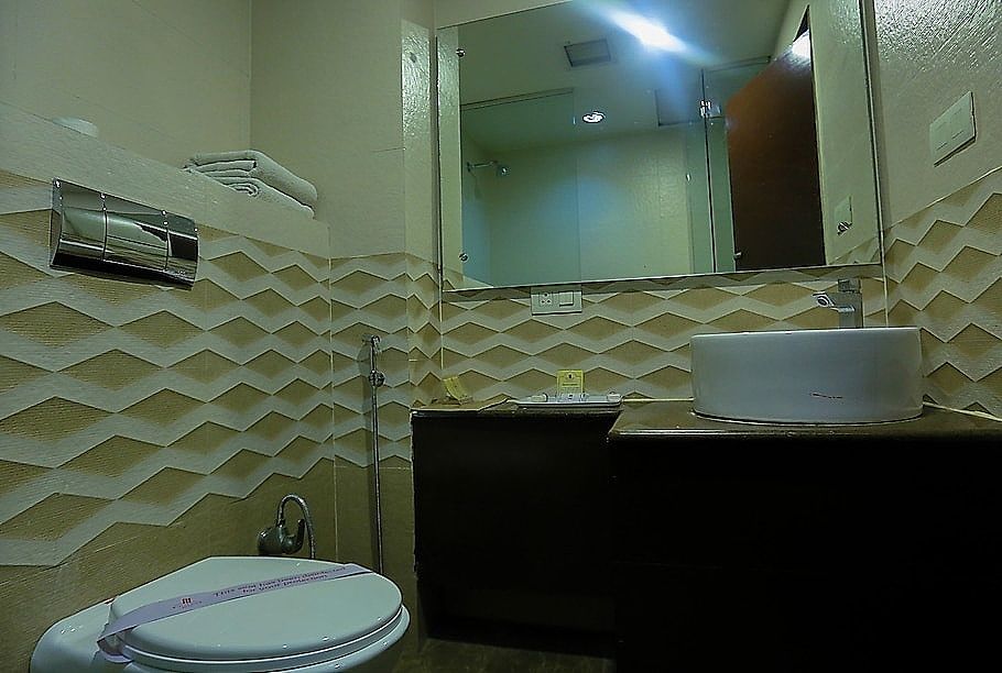 Studio Room