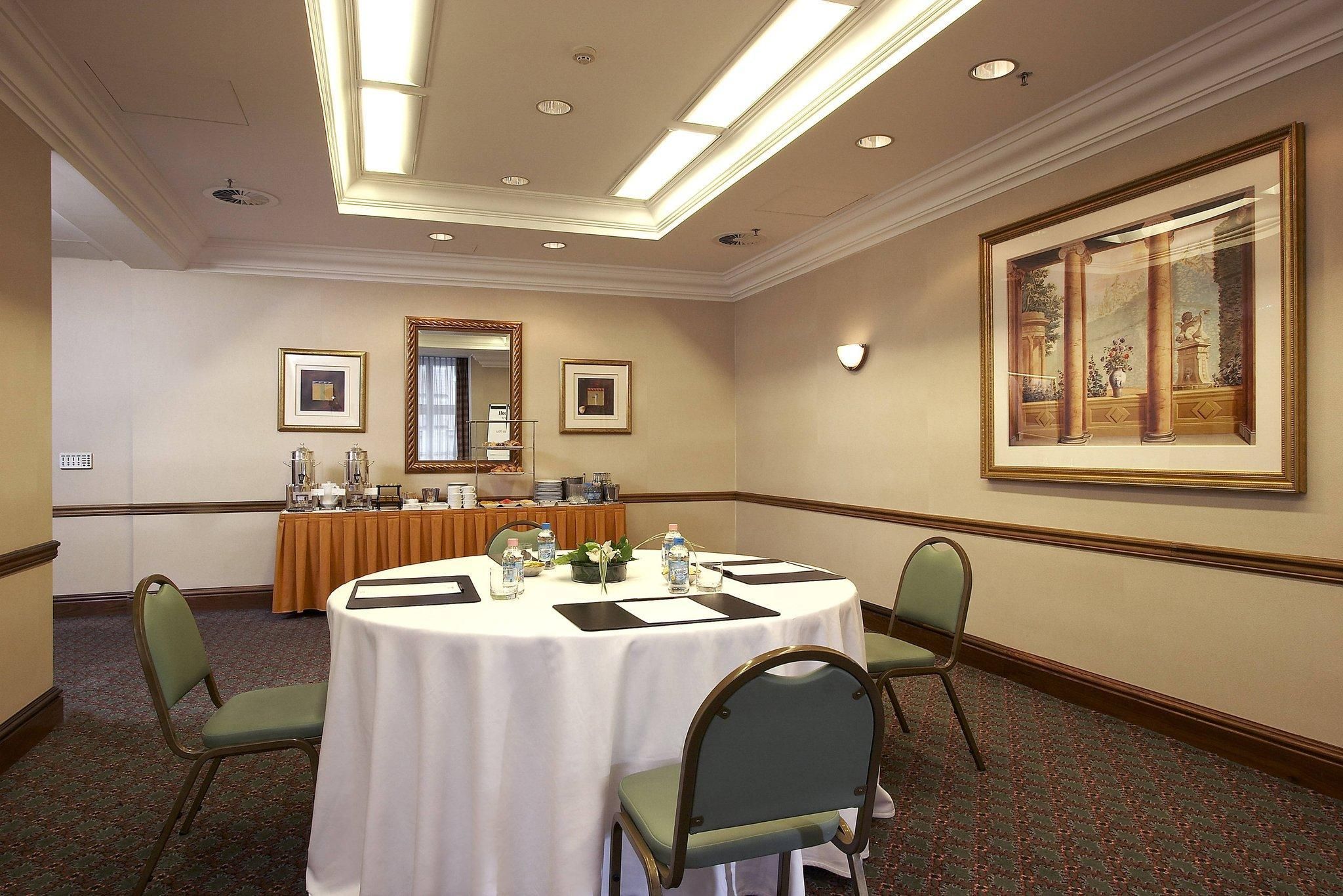 meeting room / ballrooms