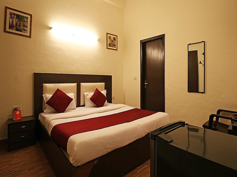 OYO 630 Hotel Innova Homes Standard Room 5