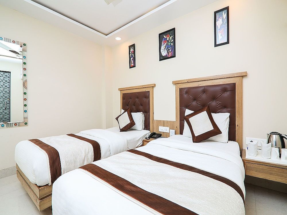 Double or Twin Room, 1 Queen Bed
