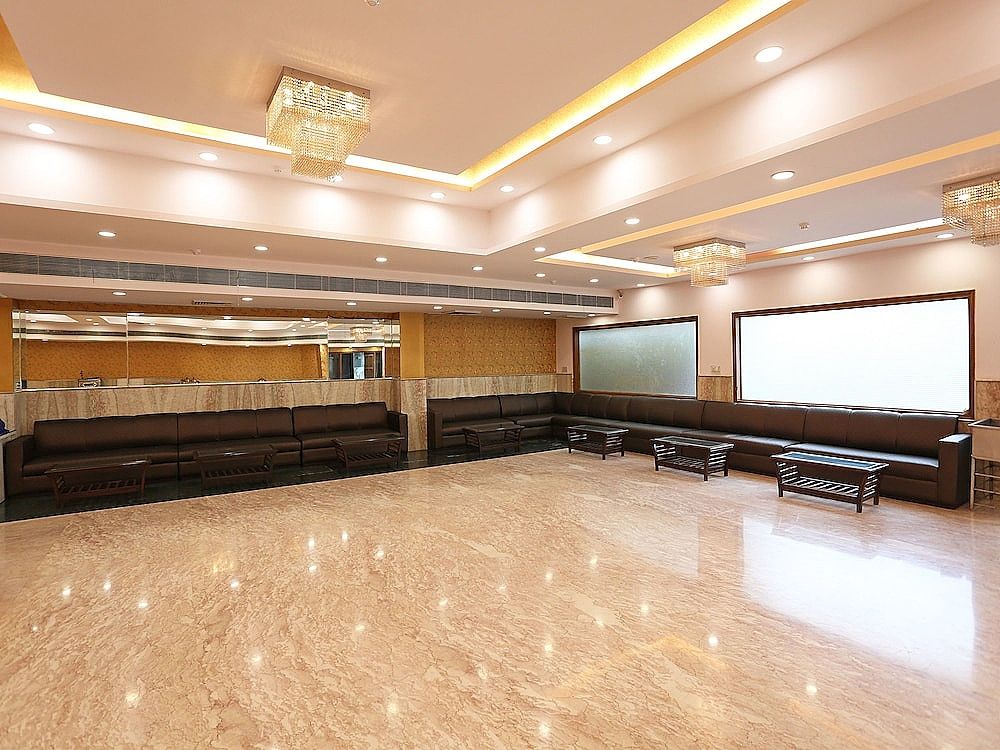 undefined OYO 9377 Prakash Continental 3