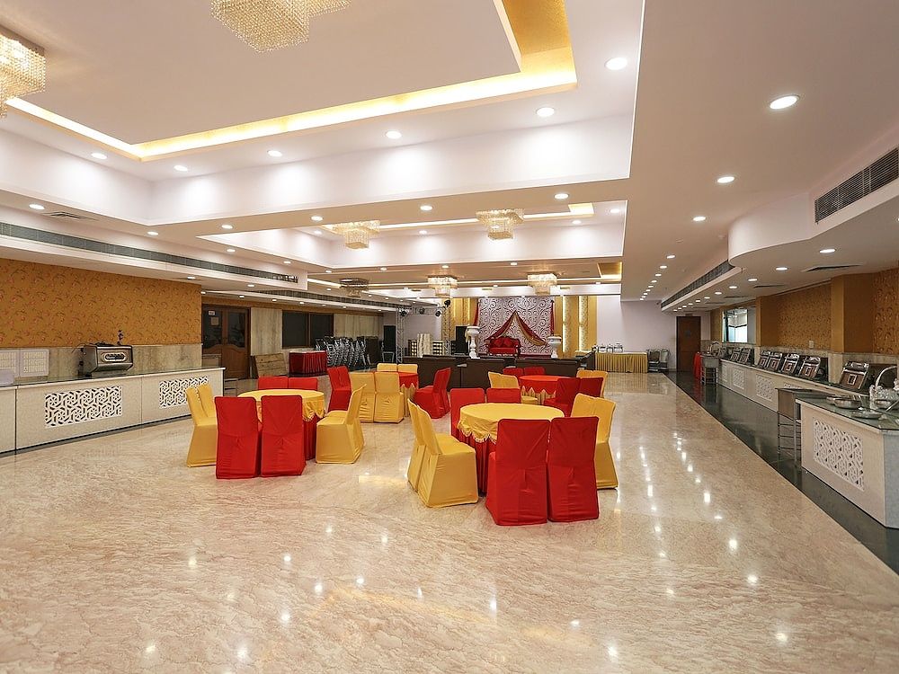 undefined OYO 9377 Prakash Continental 2