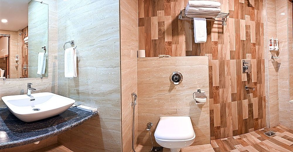 Hotel Laxmi Empire Executive Double Room, 1 King Bed 8