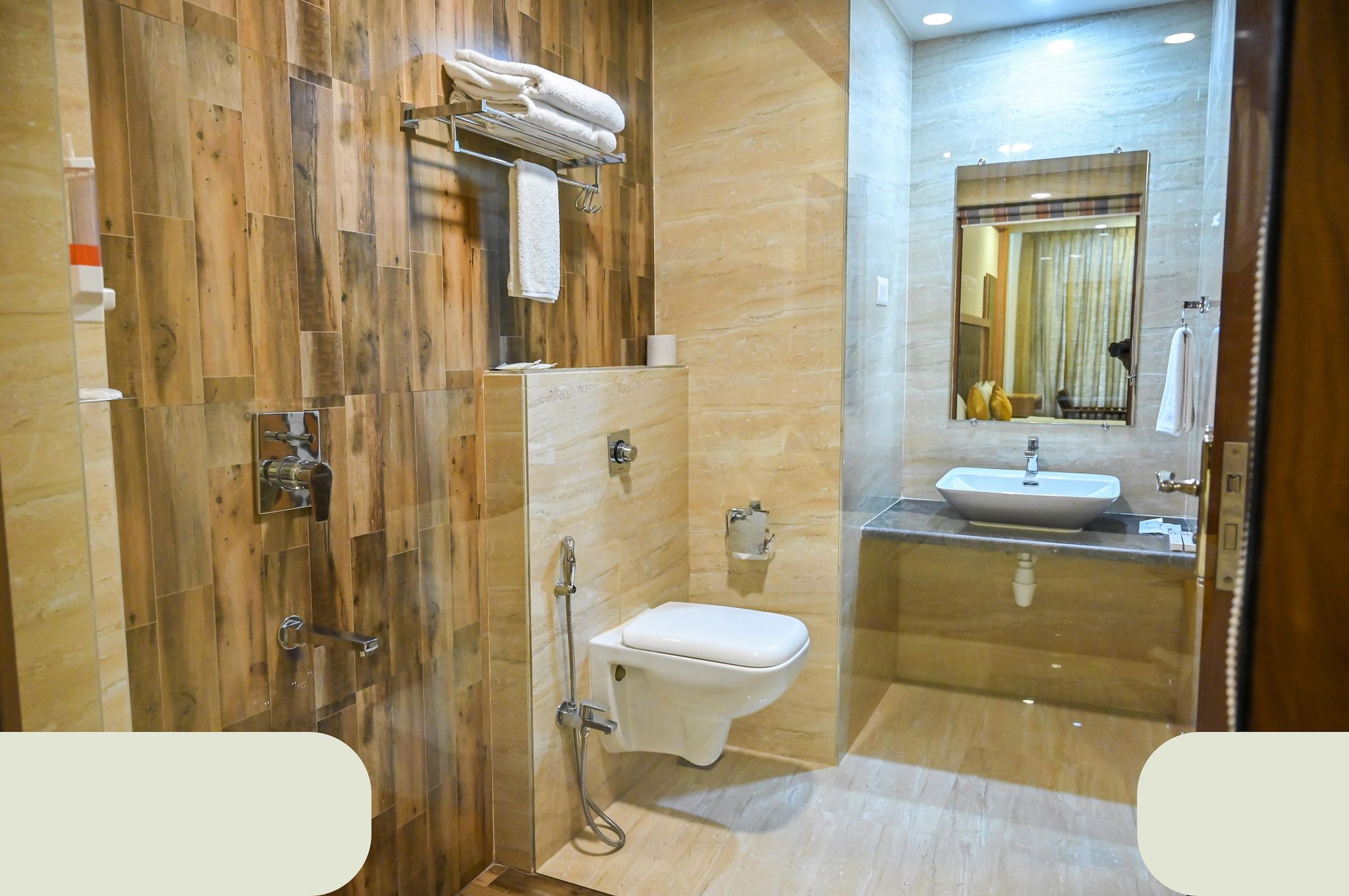 Hotel Laxmi Empire Executive Twin Room 16