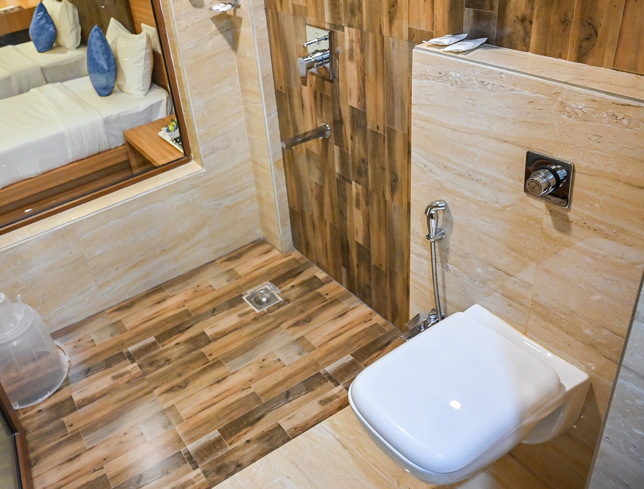 Hotel Laxmi Empire Executive Twin Room 18