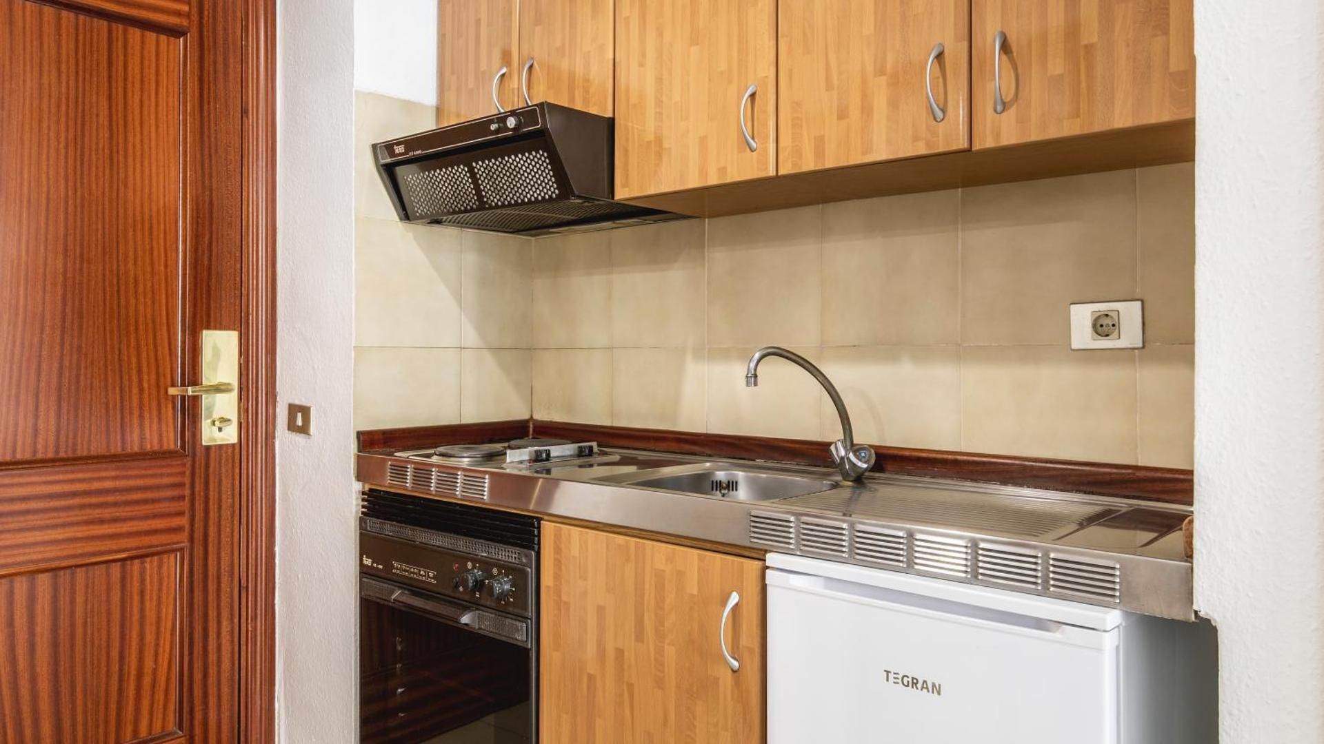 One-Bedroom Apartment (2 Adults)