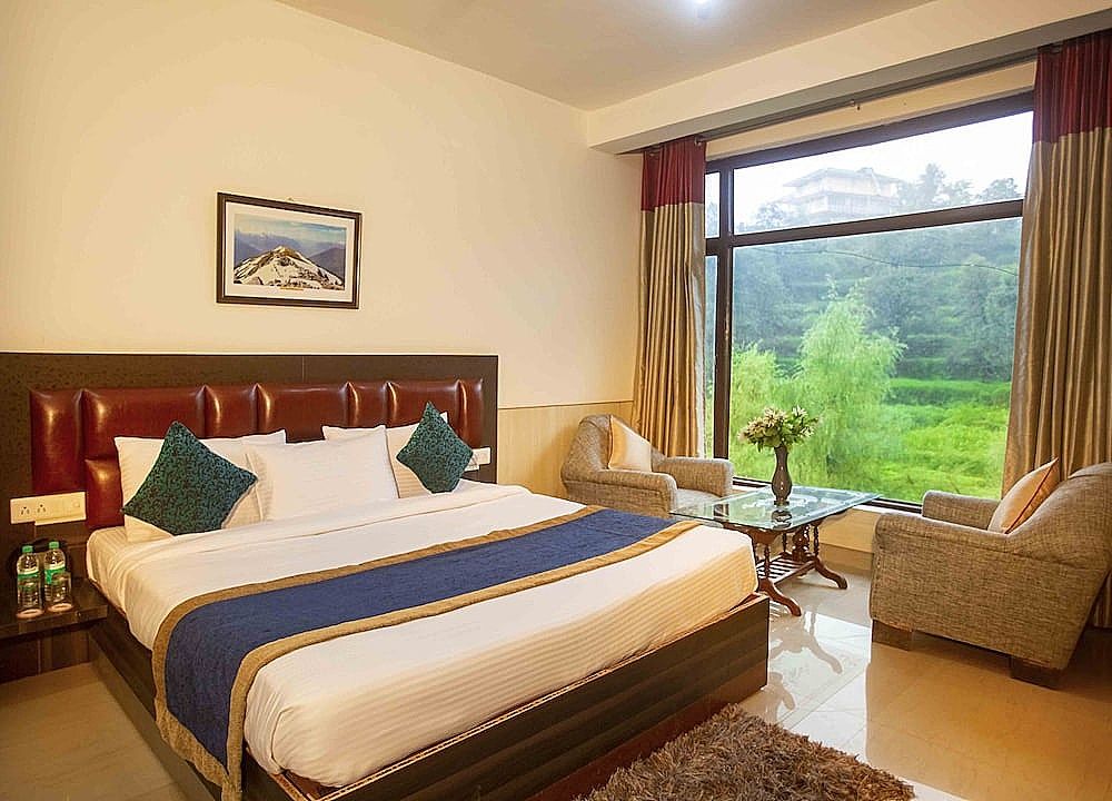 Bob's n Barley Deluxe Non Ac 2