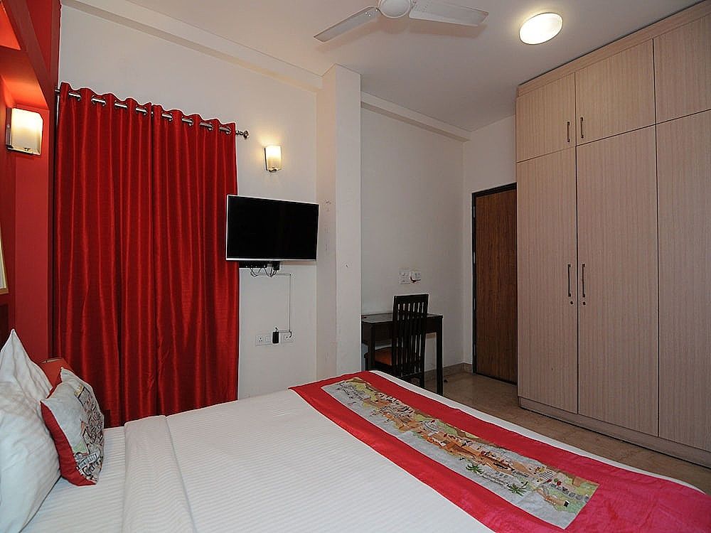 OYO Flagship 494 East of Kailash Premium Double Room, 1 Bedroom, Private Bathroom 14