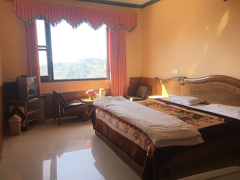 Hotel Sahiwa Deluxe Room 23