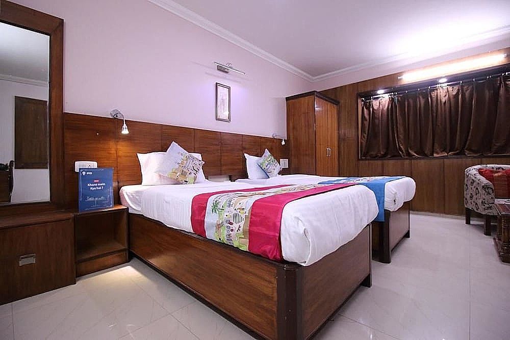 Hotel Sahiwa Deluxe Room 8