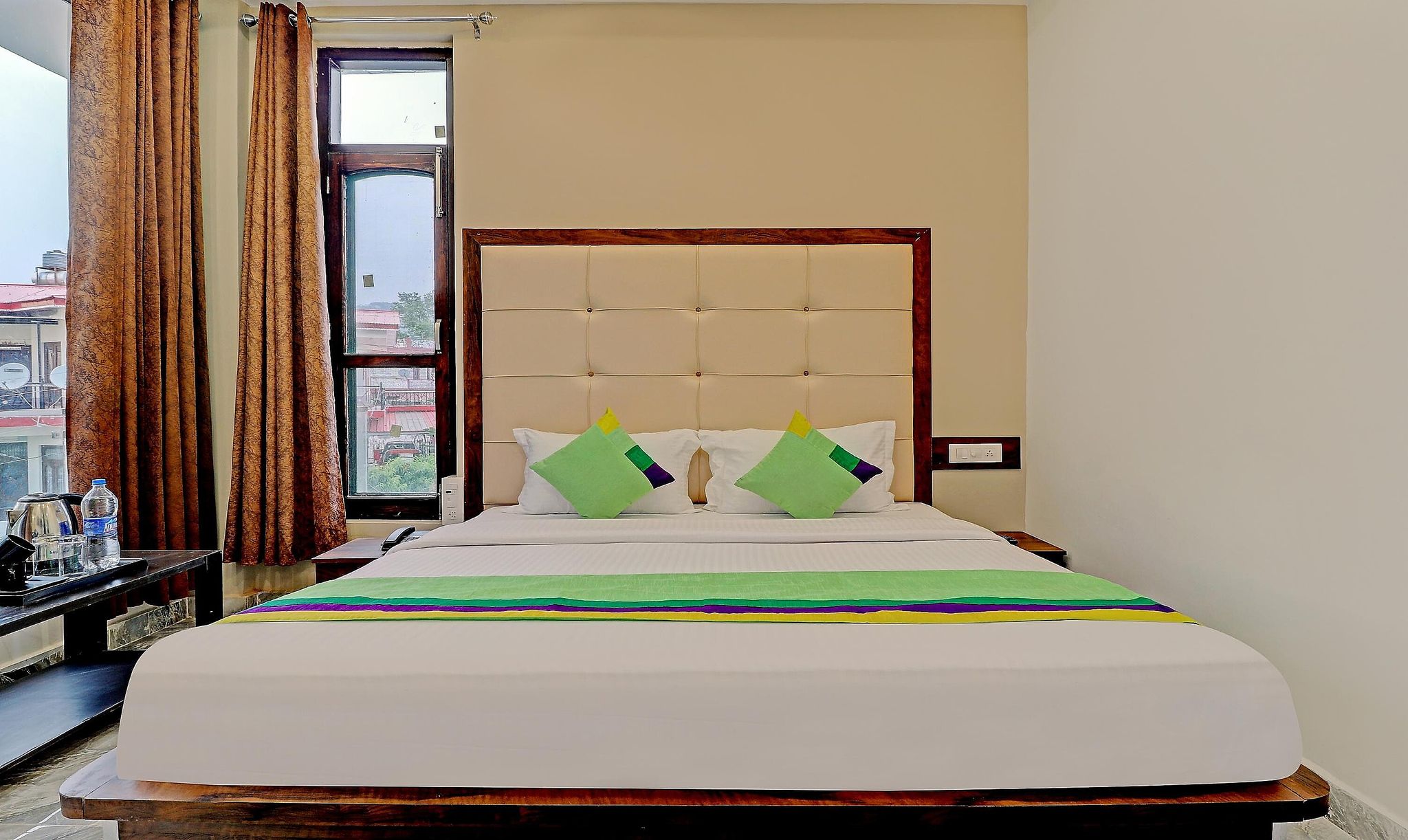 Treebo Ortus Residency Standard Double Room 6