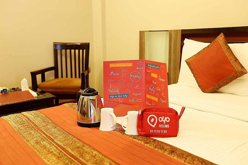 OYO 411 Hotel Relaxinn