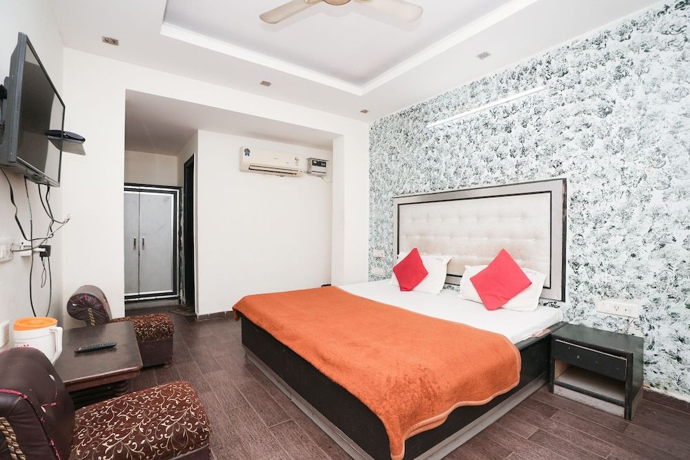 undefined Hotel 3BS Houses 2