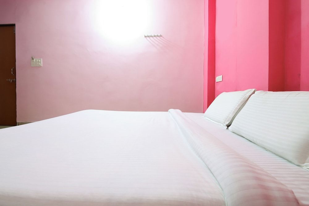 undefined SPOT ON 49840 Hotel Kamal Darshan 5