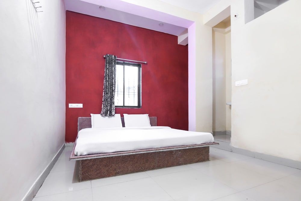 SPOT ON 49840 Hotel Kamal Darshan Room 13