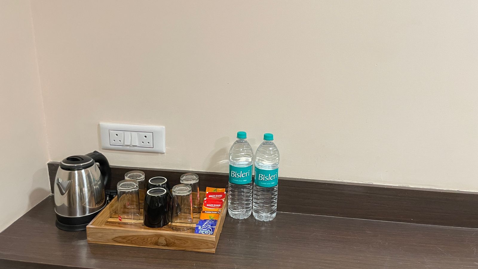 Ashapura Palace by Sky Stays Deluxe Room 11