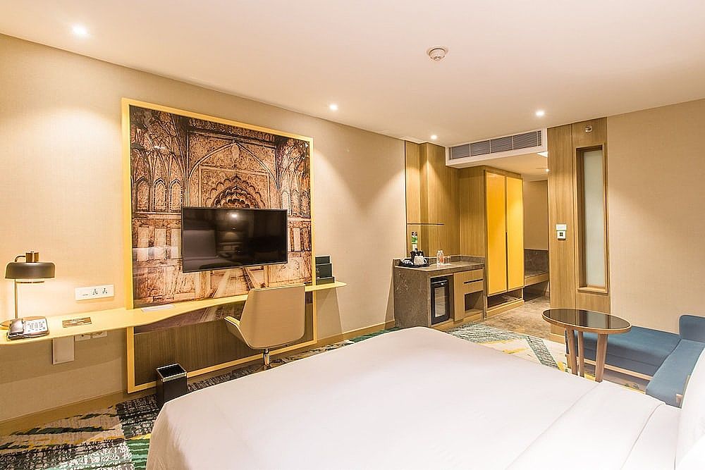 Holiday Inn Chandigarh Zirakpur, an IHG Hotel Standard Room, 1 King Bed 5