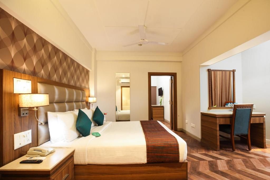 Click Hotels, Nashik Standard Room 11