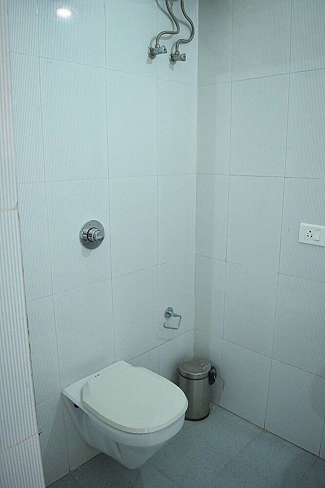 Ganga Darshnam Guest House Deluxe Room 12