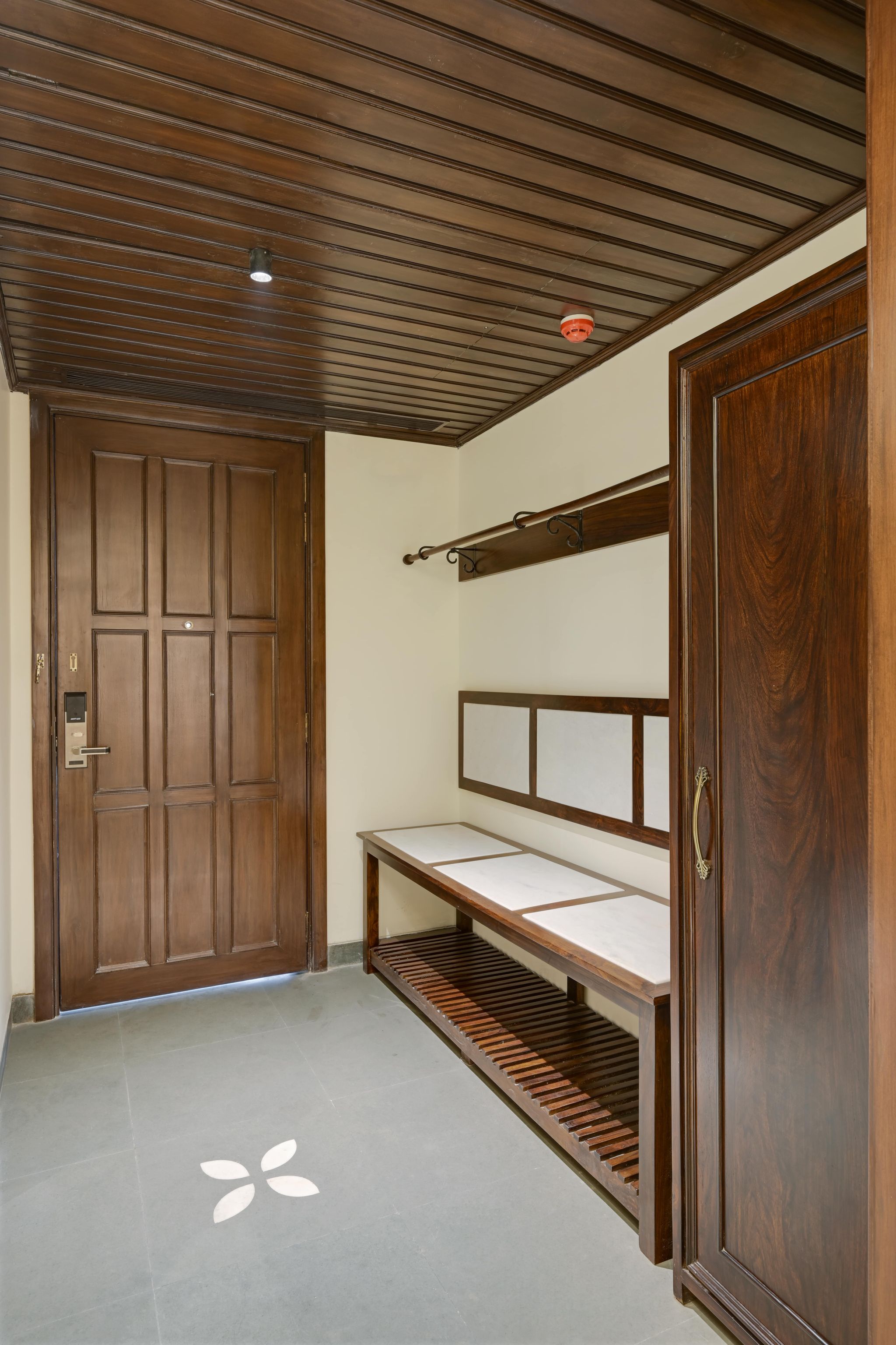 Brahma Niwas - Best Lake View Hotel in Udaipur Imperial Room 10