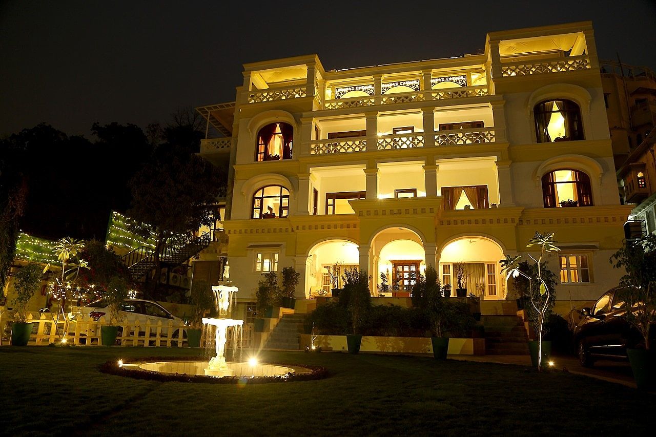 Hotel Exterior