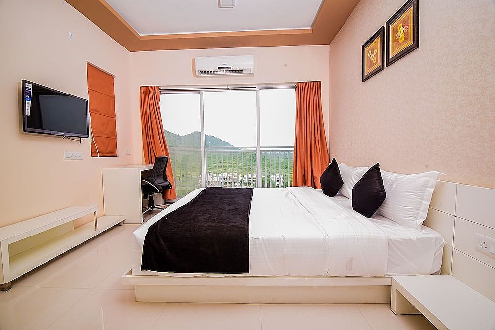 G G Holiday Homes Innovating Hospitality