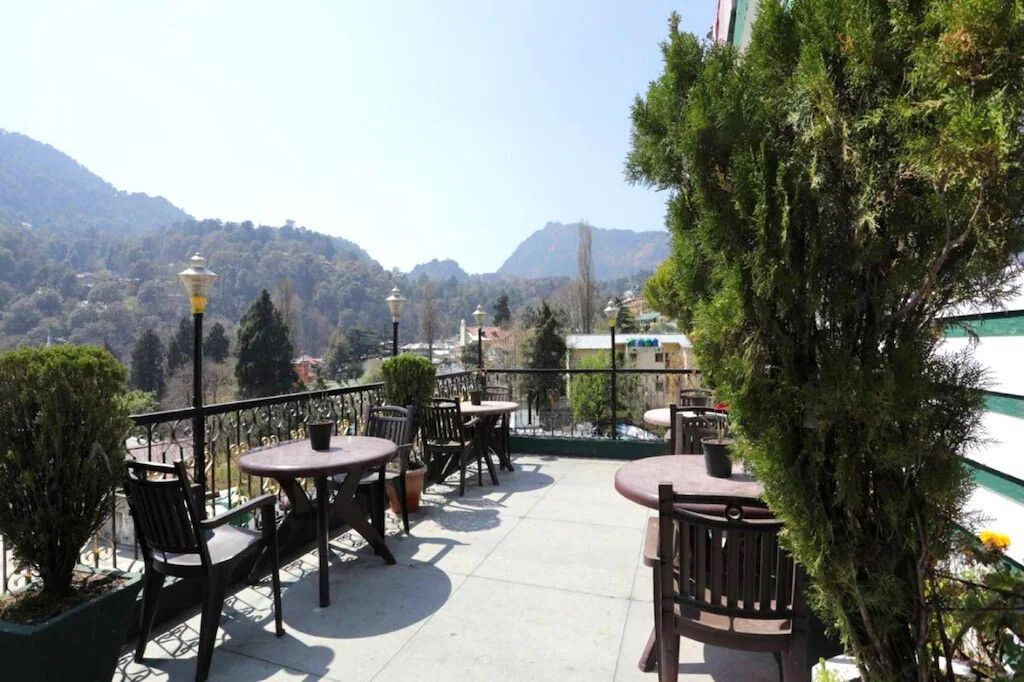 undefined Hotel Deluxe Ankur Lake View Nainital 4