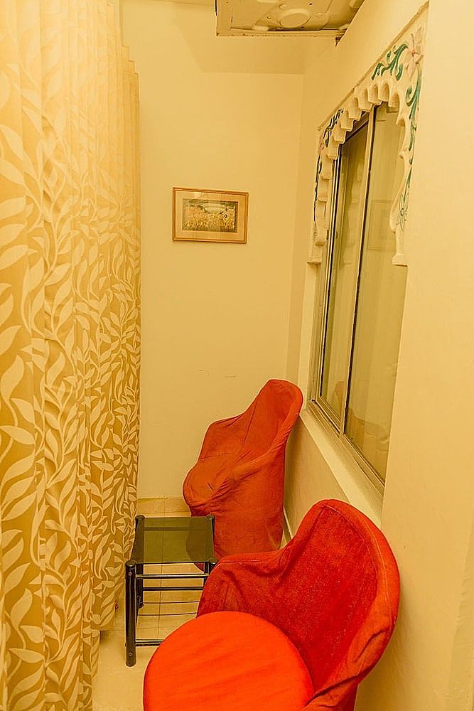OYO Flagship 22901 Hotel Hanuman Ghat