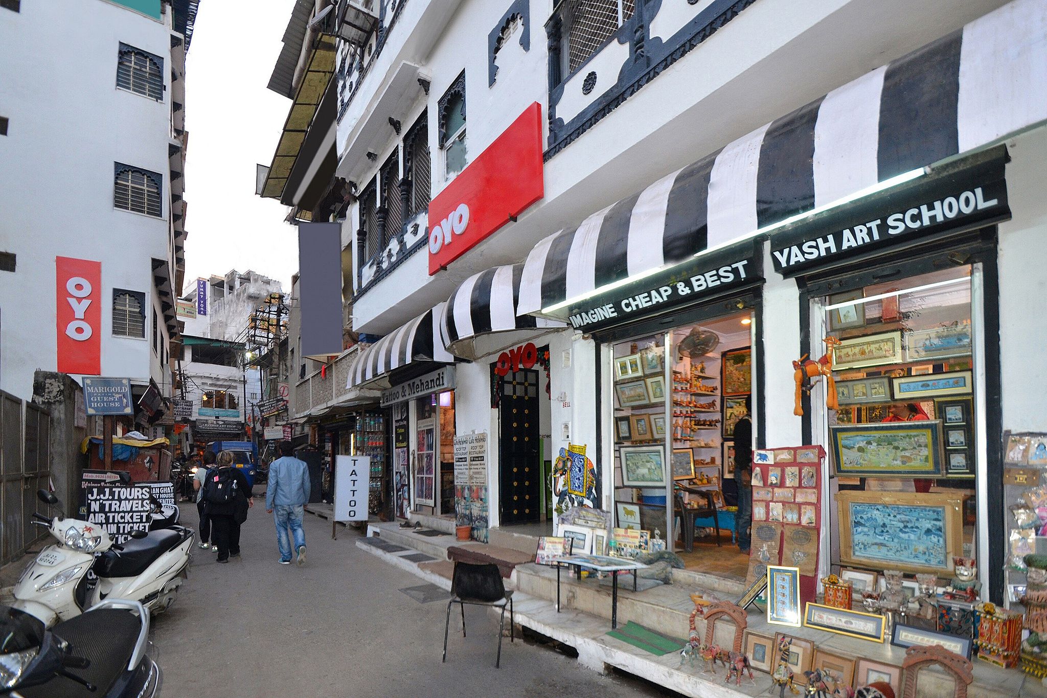 undefined OYO Flagship 22901 Hotel Hanuman Ghat