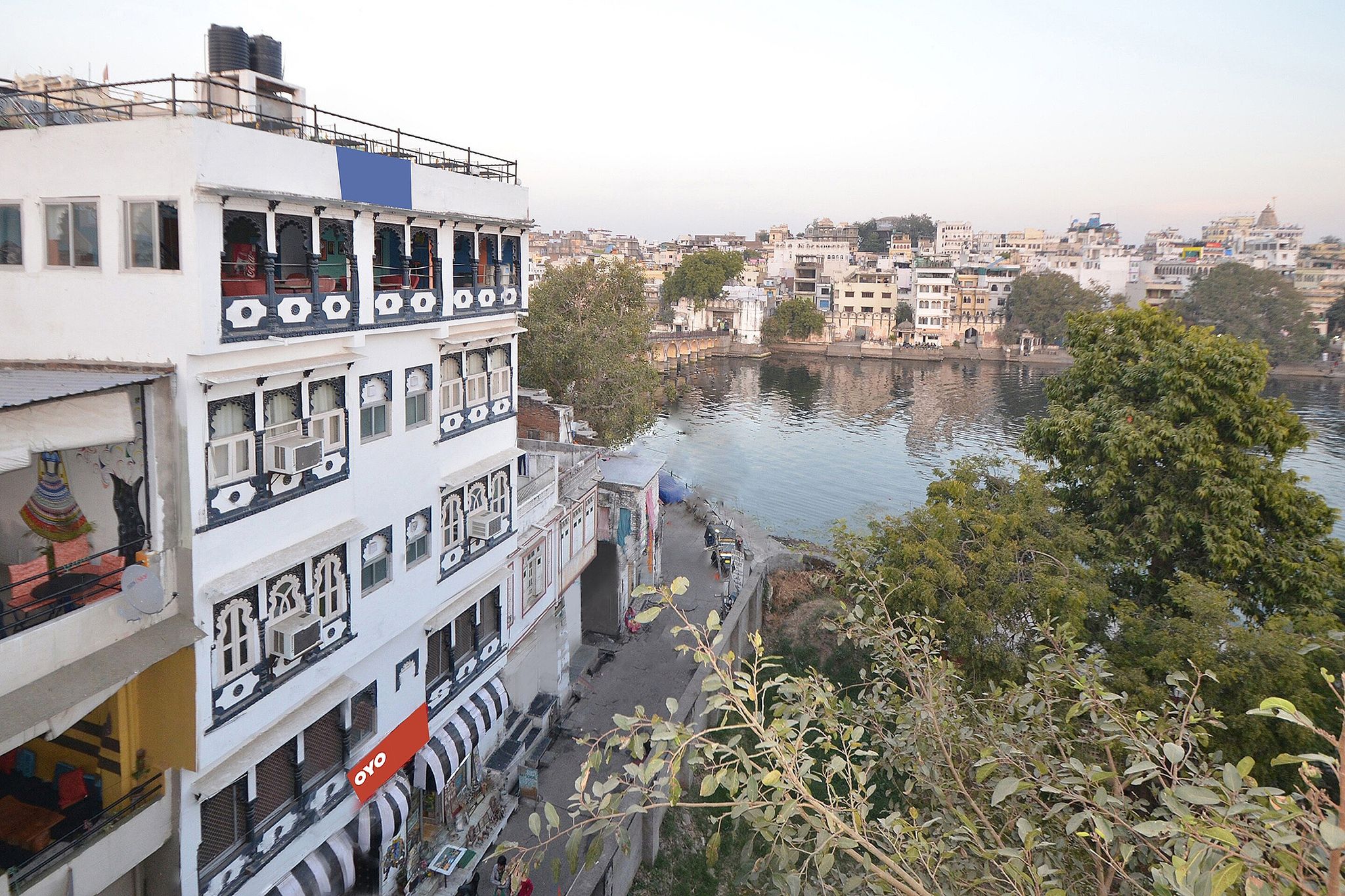 OYO Flagship 22901 Hotel Hanuman Ghat